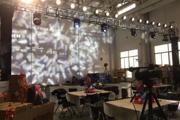 灯光舞台布置搭建